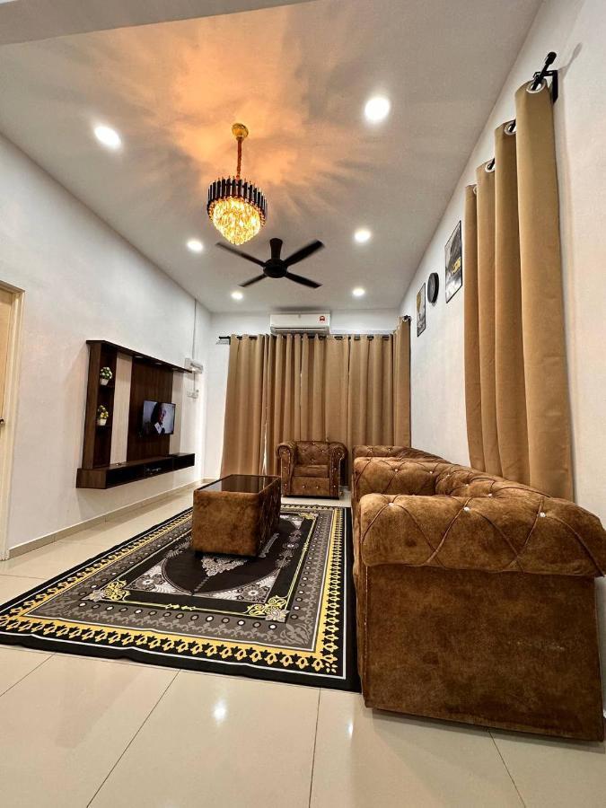 Humairah - New House Near Bandar *