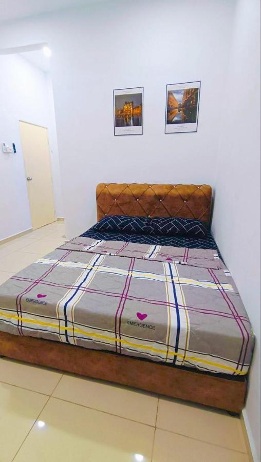 Humairah - New House Near Bandar Holiday home Temerloh